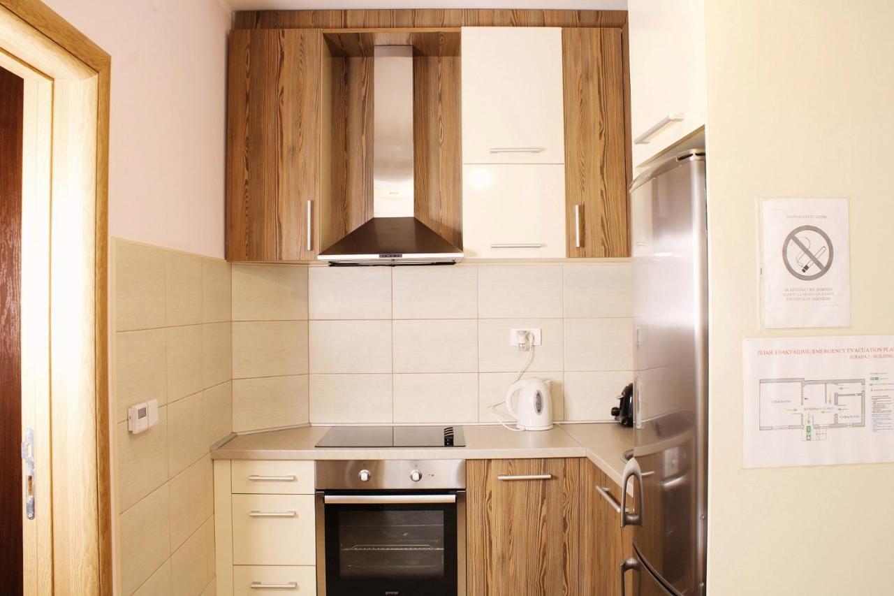 Apartments Paradisos Kragujevac Ngoại thất bức ảnh